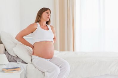Back pain in a pregnant girl