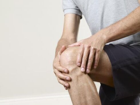 Which doctor contact for pain treatment with osteoarthritis of the knee joint