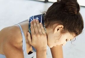 Compress as a means of treating cervical osteochondrosis